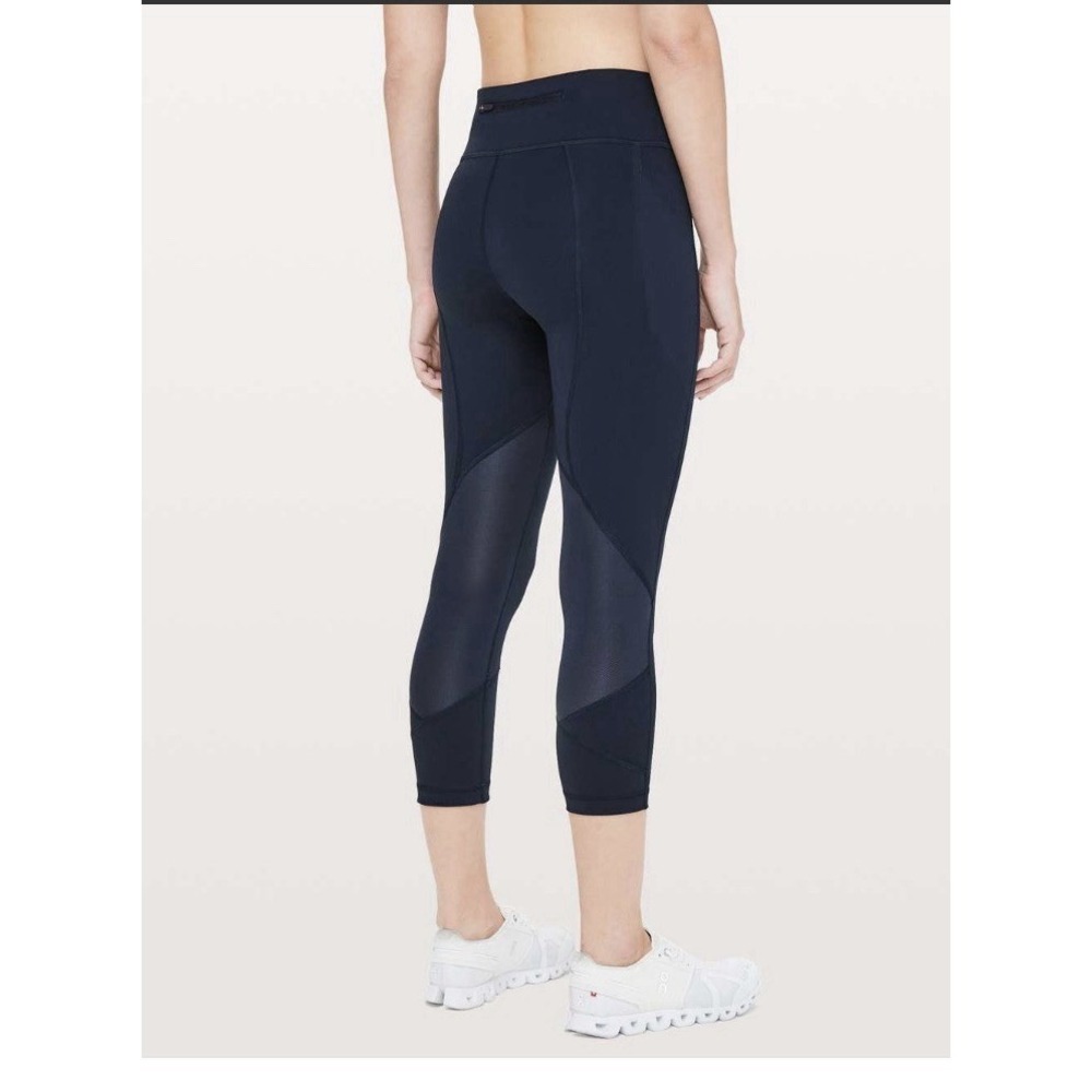 Lululemon Pace Rival Crop 22" True Navy Leggings Womens Size 6
